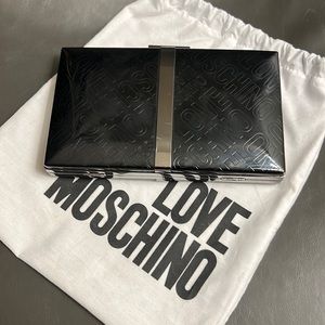 Moschino Clutch Bag With chain Strap Offers Welcome 🤗